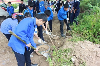 Cây cầu của màu áo xanh (Huyện đoàn Tiên Lãng)