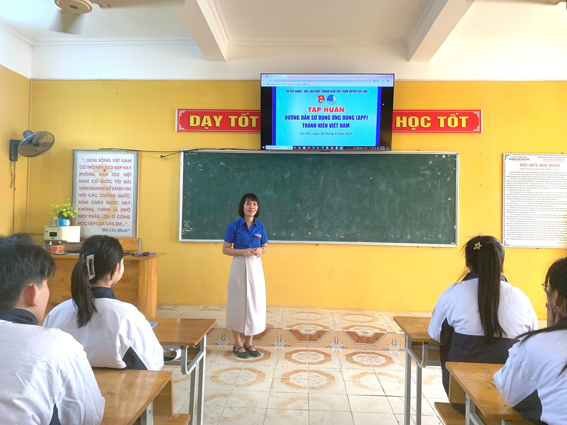 TẬP HUẤN VÀ HƯỚNG DẪN SỬ DỤNG ỨNG DỤNG (APP) "THANH NIÊN VIỆT NAM"