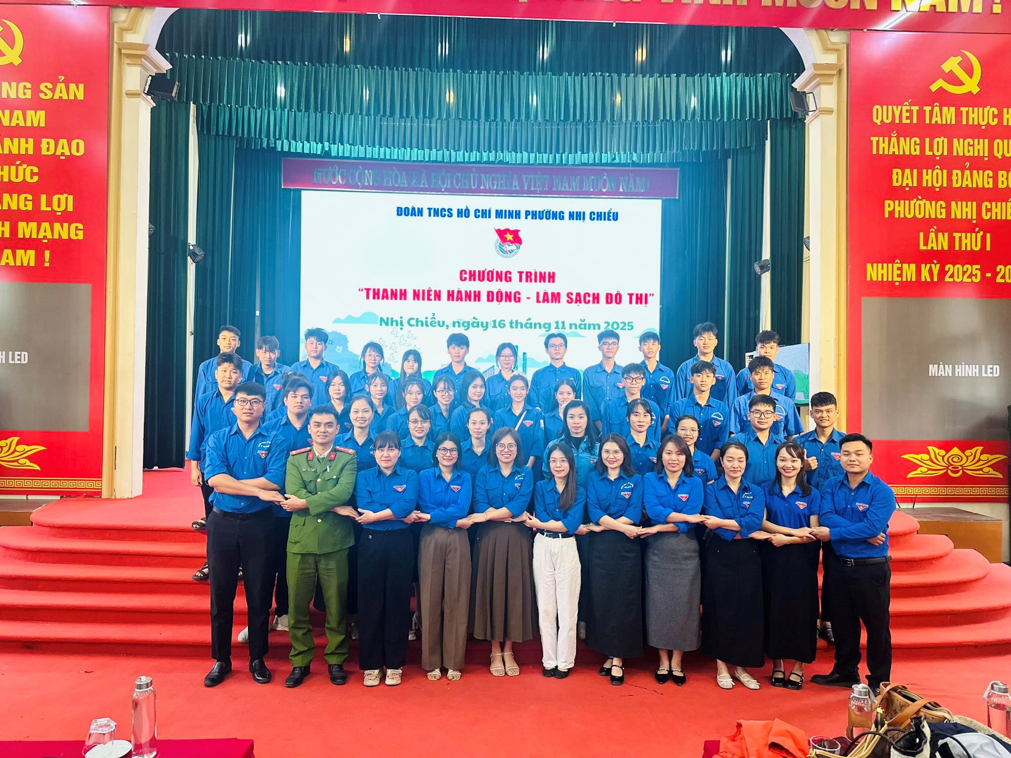 Đoàn thanh niên phường Nhị Chiểu Ra quân chiến dịch "Thanh niên hành động - Làm sạch đô thị" năm 2025