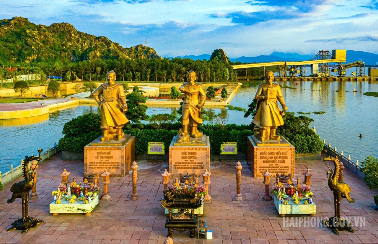 Khu di tích lịch sử Bạch Đằng Giang, xã Minh Đức, huyện Thủy Nguyen