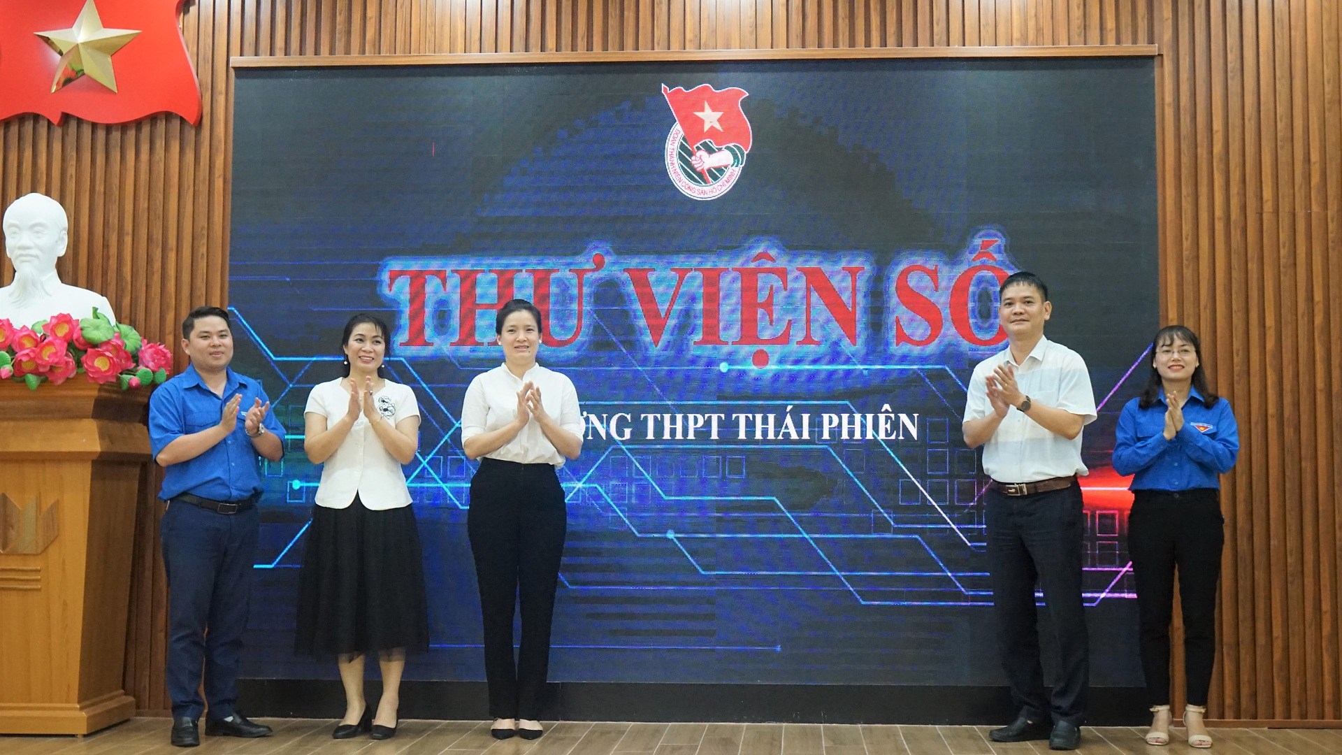 THƯ VIỆN SỐ - “LÀN GIÓ MỚI” CHO THƯ VIỆN TRUYỀN THỐNG -  XU THẾ TẤT YẾU CỦA HỘI NHẬP