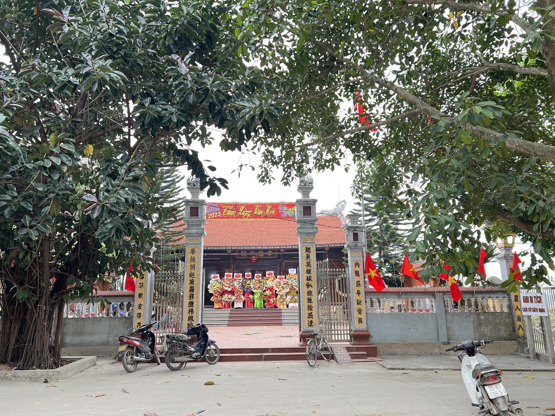 ĐÌNH NINH DUY, XÃ KHỞI NGHĨA, HUYỆN TIÊN LÃNG