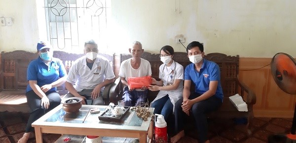 Ngày hội Thầy thuốc trẻ làm theo lời Bác năm 2021