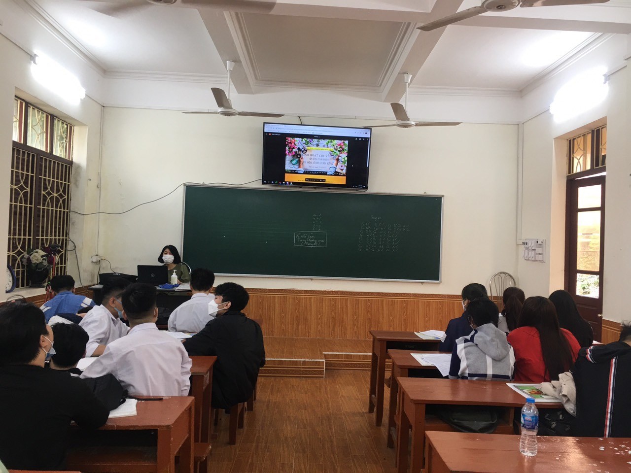 Diễn đàn xây dựng tình bạn đẹp - Nói không với bạo lực học đường