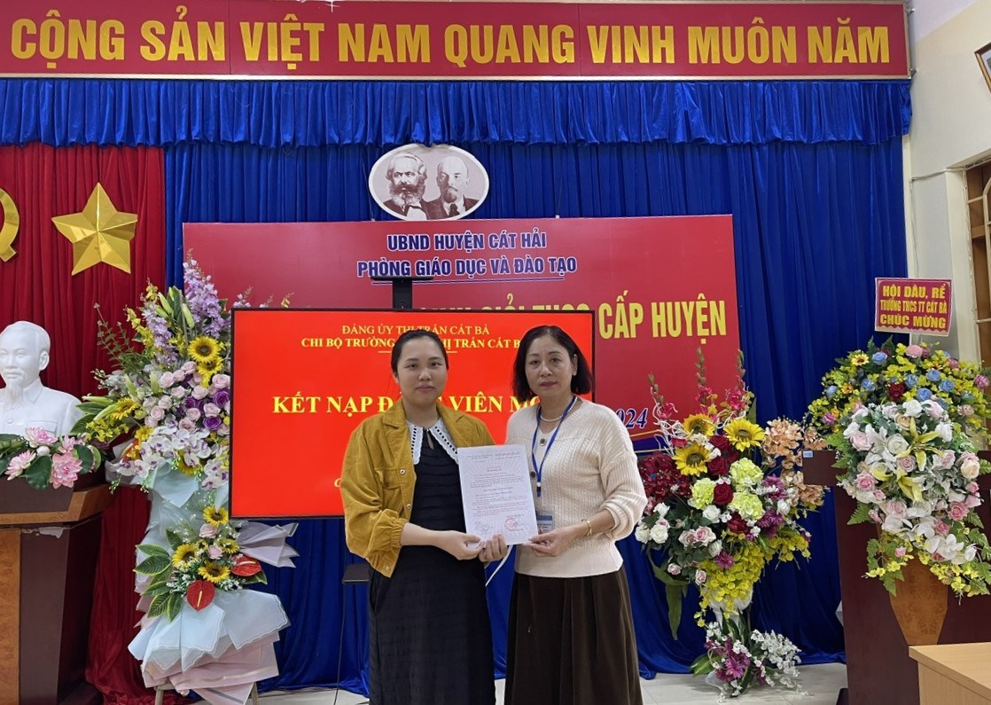 [THÁNG THANH NIÊN 2024] - KẾT NẠP ĐẢNG TỪ ĐOÀN VIÊN ƯU TÚ