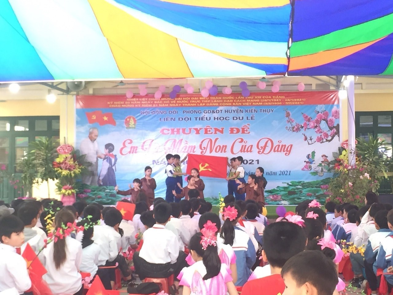 Hoạt động chào mừng Đại hội Đảng toàn quốc lần thứ XIII, Kỷ niệm 80 năm ngày Bác Hồ về nước trực tiếp lãnh đạo cách mạng (28/1/1941_28/1/2021); Chào mừng kỷ niệm 91 năm ngày thành lập Đảng Cộng sản Việt Nam (3/2/1930_ 3/2/2021)