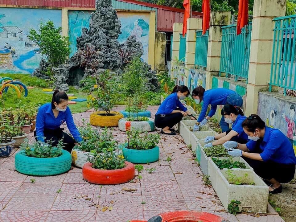 MÔ HÌNH TRƯỜNG HỌC XANH - VÌ MỘT VIỆT NAM XANH