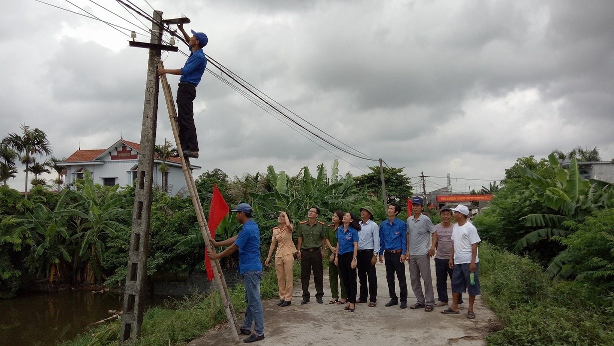 Lễ phát động hưởng ứng "Ngày tuổi trẻ Hải Phòng cùng hành động chung tay xây dựng nông thôn mới" năm 2017