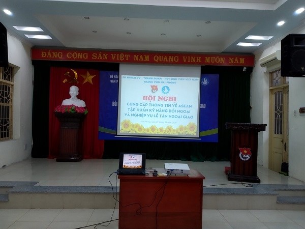 HỘI NGHỊ CUNG CẤP THÔNG TIN VỀ ASEAN TẬP HUẤN KỸ NĂNG ĐỐI NGOẠI VÀ NGHIỆP VỤ LỄ TÂN NGOẠI GIAO