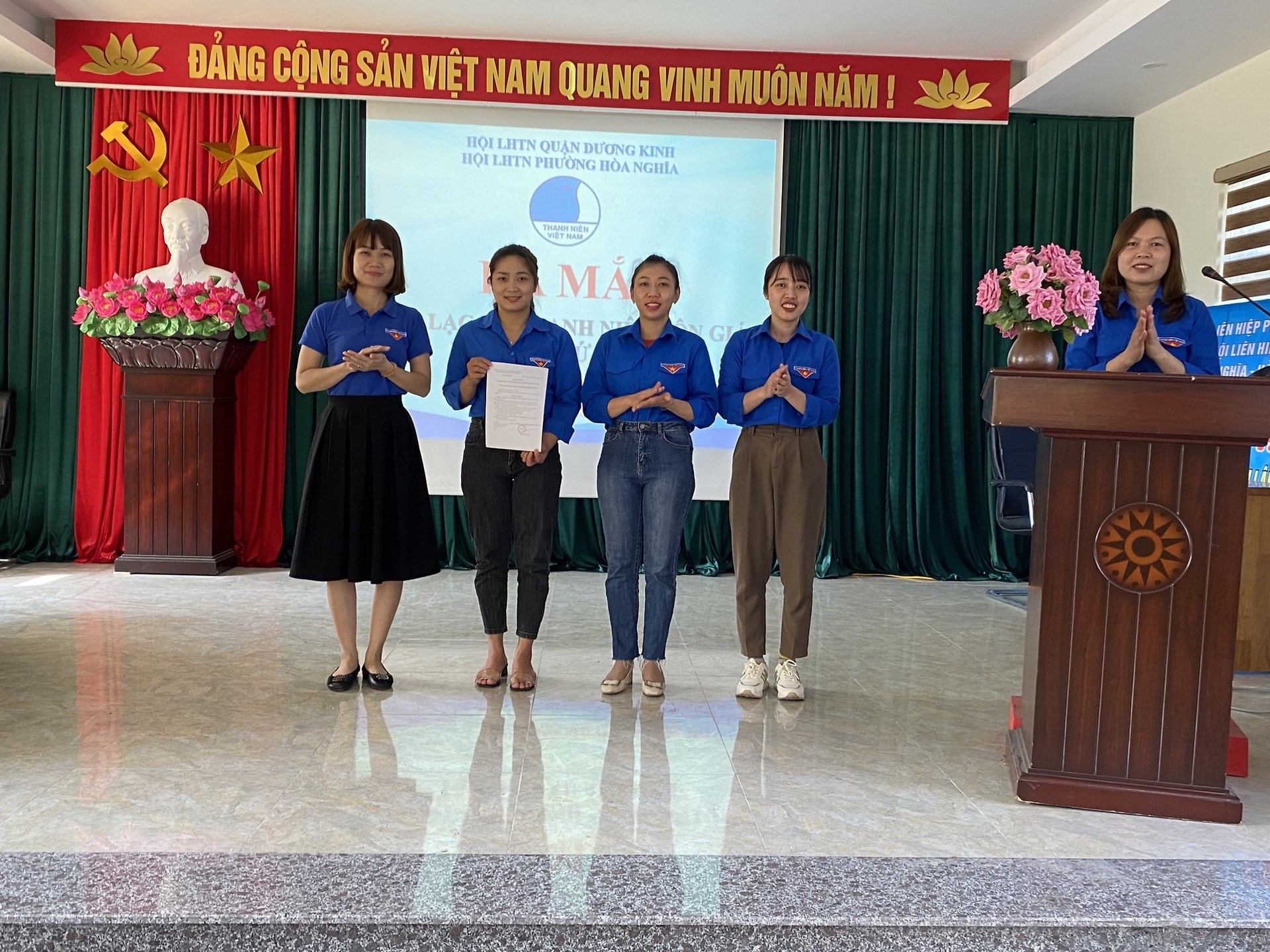 RA MẮT CÂU LẠC BỘ THANH NIÊN TÔN GIÁO TẠI GIÁO XỨ AN TOÀN