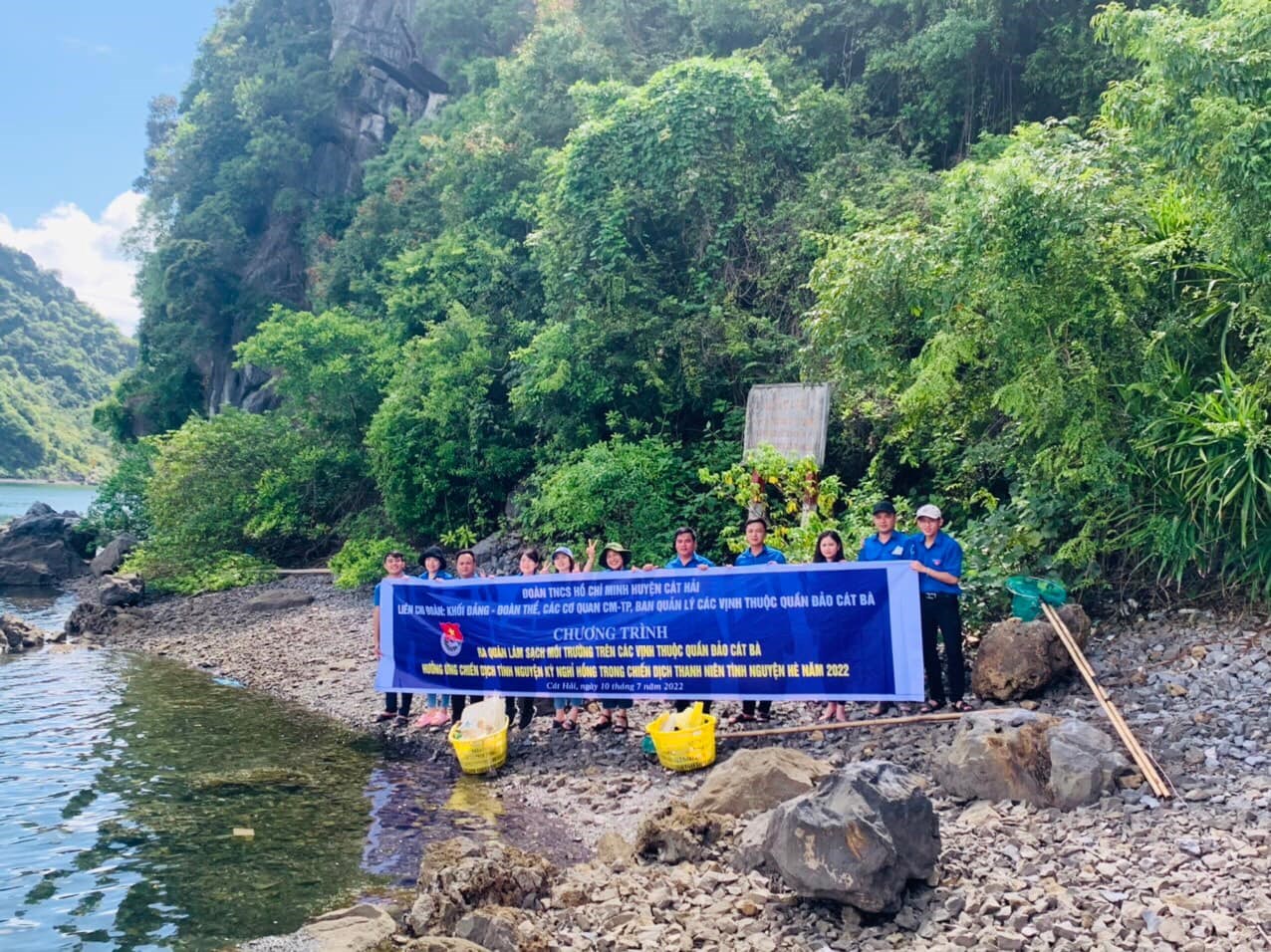CHIẾN DỊCH TÌNH NGUYỆN “KỲ NGHỈ HỒNG” - CHIẾN DỊCH THANH NIÊN TÌNH NGUYỆN HÈ 2022 TRONG CÁN BỘ, CÔNG CHỨC, VIÊN CHỨC TRẺ