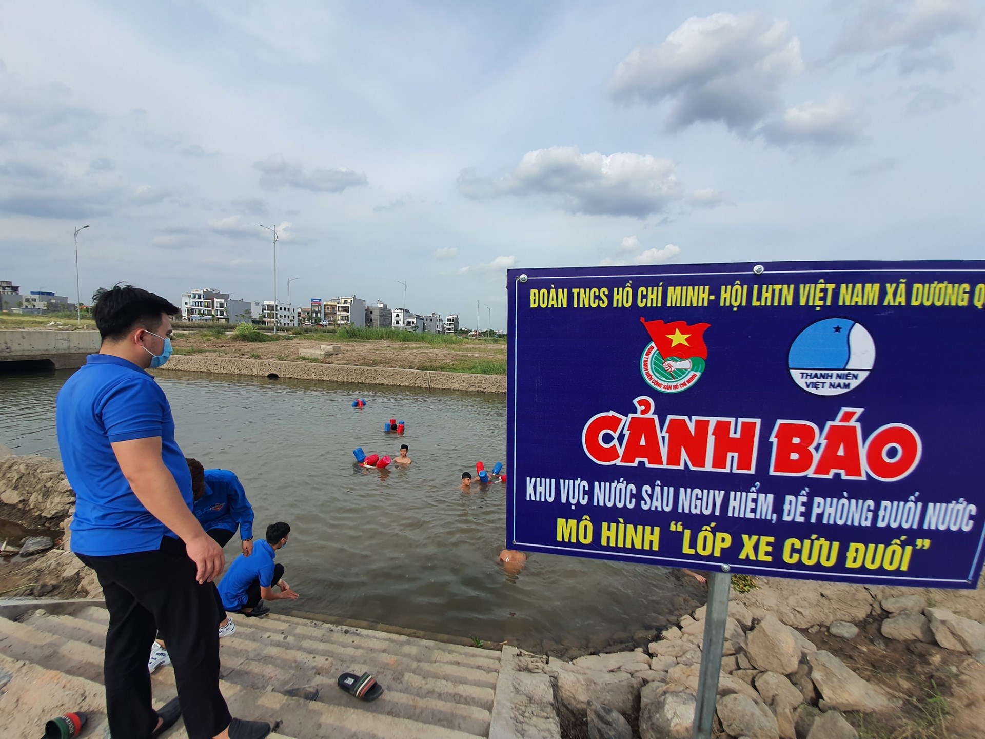 MÔ HÌNH BẢO VỆ MÔI TRƯỜNG SÁNG - XANH - SẠCH - ĐẸP