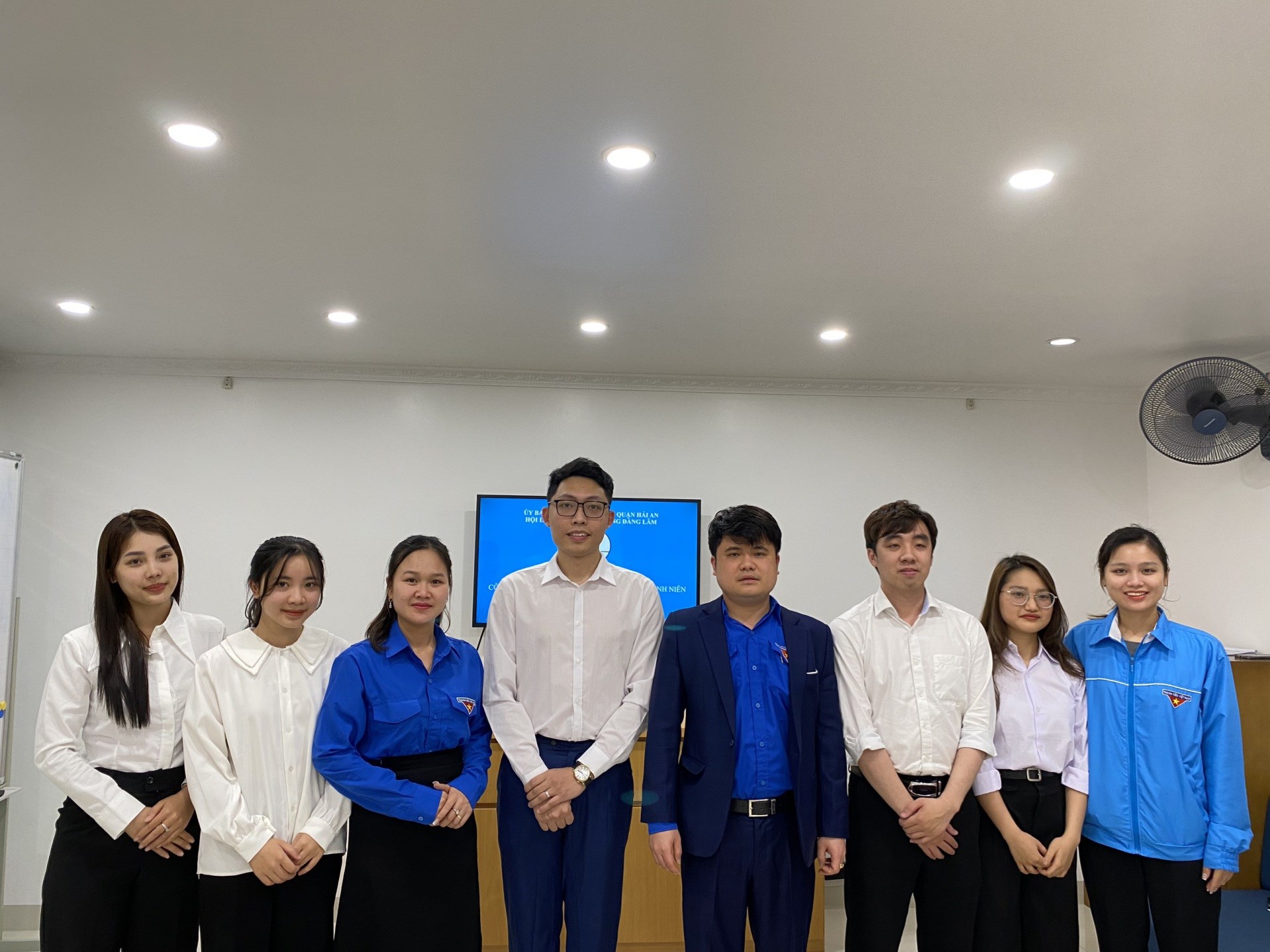 Tấm gương học tập và làm theo tư tưởng, đạo đức, phong cách Hồ Chí Minh