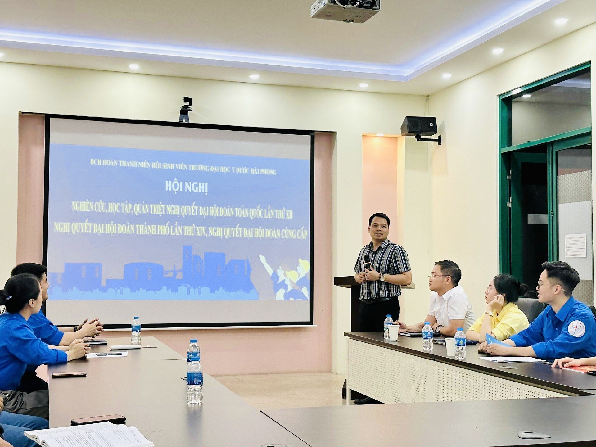 Đoàn trường Đại học Y dược tổ chức Hội nghị học tập quán triệt Nghị quyết, chủ trương của Đảng, Nghị quyết, kết luận Chương trình của Đoàn