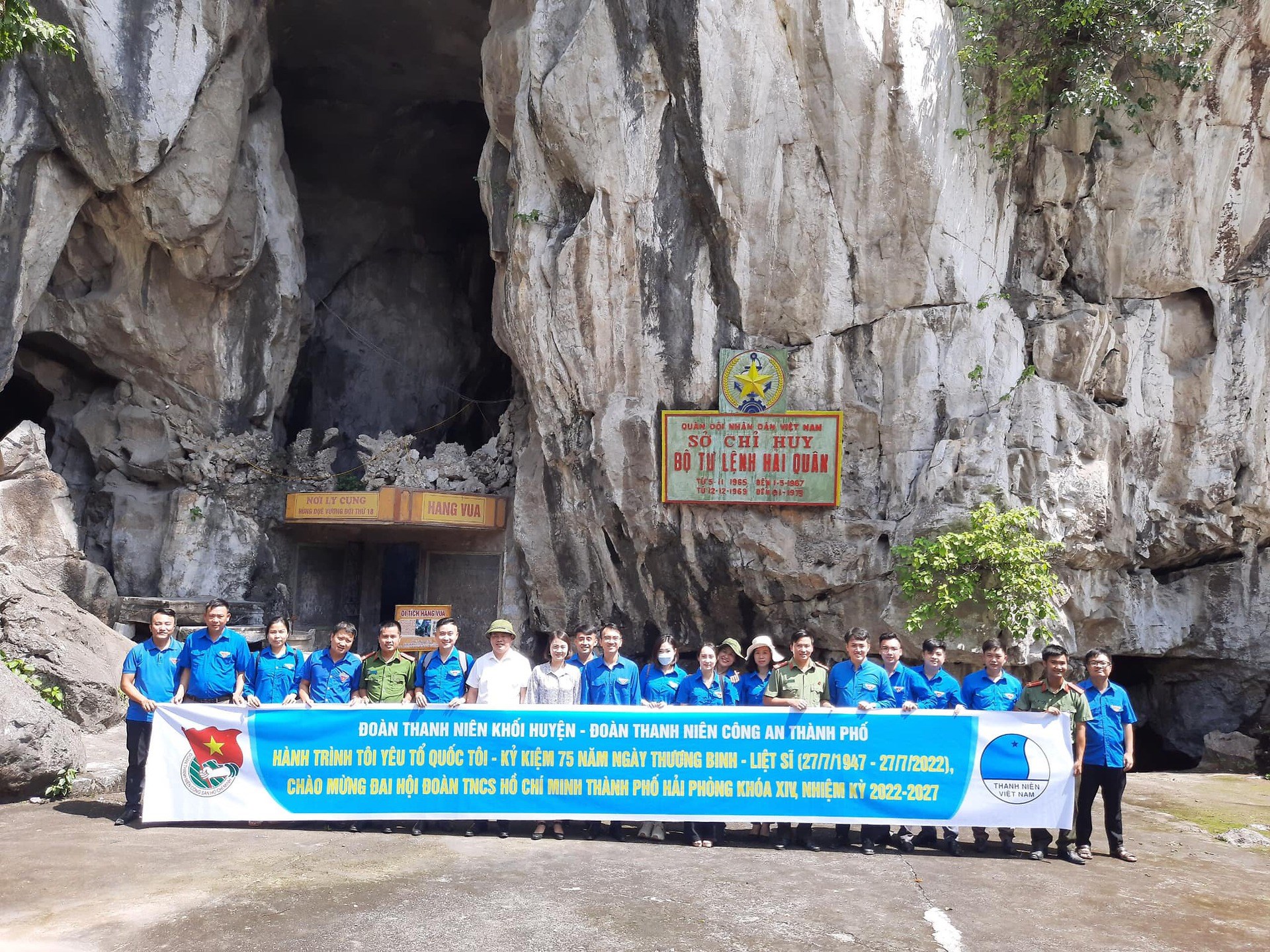 Đoàn Thanh niên khối huyện cùng Đoàn Thanh niên CATP tổ chức “Hành trình Tôi tôi yêu Tổ quốc tôi” tại huyện Thuỷ Nguyên
