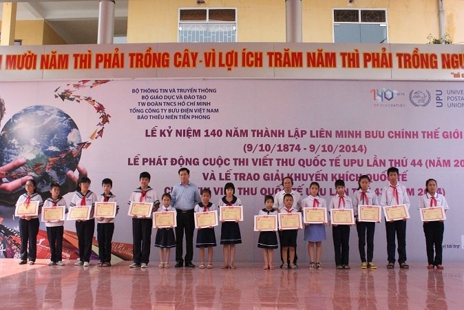 1412903360-nhỏ IMG_0081