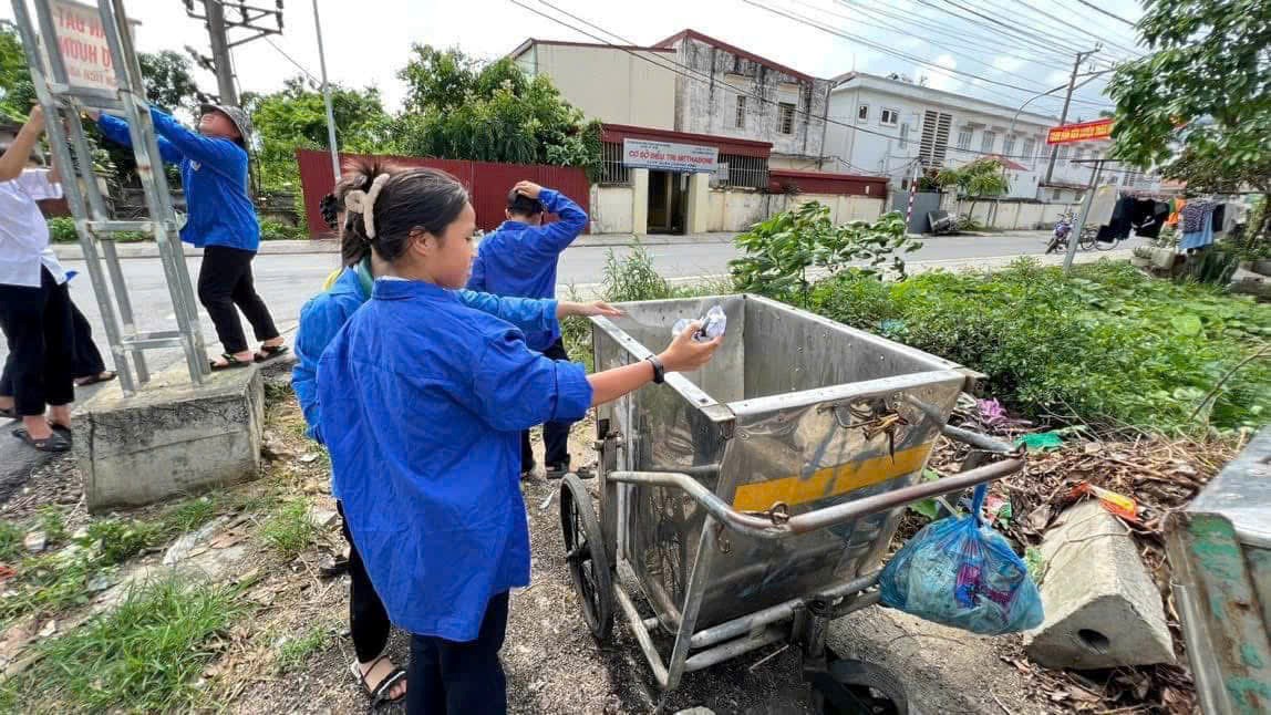 ĐOÀN THANH NIÊN PHƯỜNG HƯNG ĐẠO RA QUÂN "NGÀY CHỦ NHẬT XANH ĐÒNG LOẠT TOÀN QUỐC LẦN THỨ VIII - NĂM 2025"