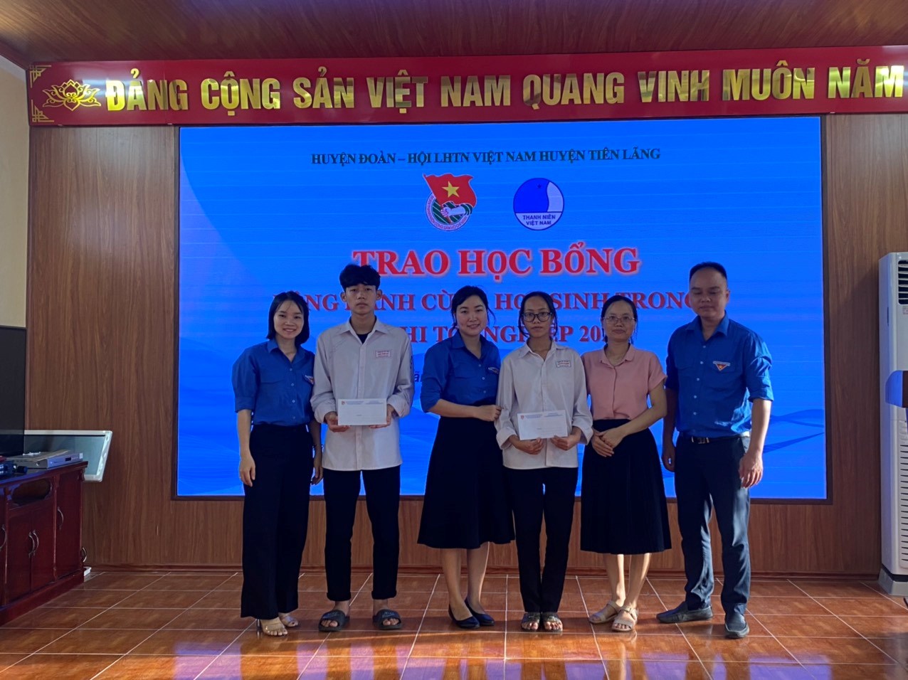 HUYỆN ĐOÀN TIÊN LÃNG ĐỒNG HÀNH CÙNG HỌC SINH TRONG KỲ THI TỐT NGHIỆP THPT NĂM 2023