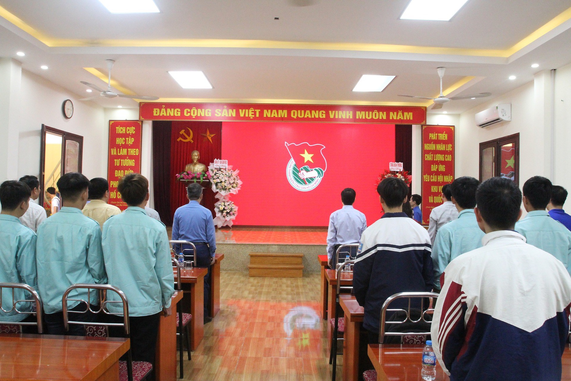 Triển khai Hướng dẫn thực hiện mô hình “Chi đoàn mạnh”