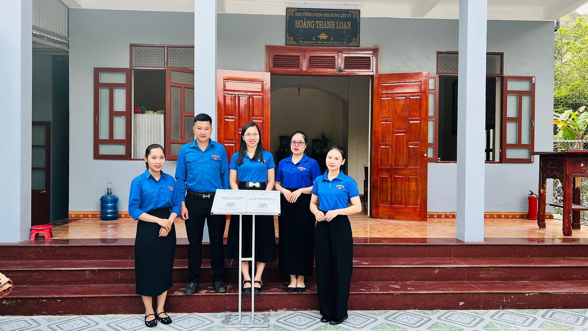 [THÁNG THANH NIÊN 2024] - RA MẮT CÔNG TRÌNH THANH NIÊN "CHUYỂN ĐỔI SỐ TRONG QUẢNG BÁ DI TÍCH LỊCH SỬ VĂN HÓA" - NHÀ TƯỞNG NIỆM ANH HÙNG LỰC LƯỢNG VŨ TRANG NHÂN DÂN - LIỆT SĨ HOÀNG THANH LOAN (XÃ TRÂN CHÂU, HUYỆN CÁT HẢI)