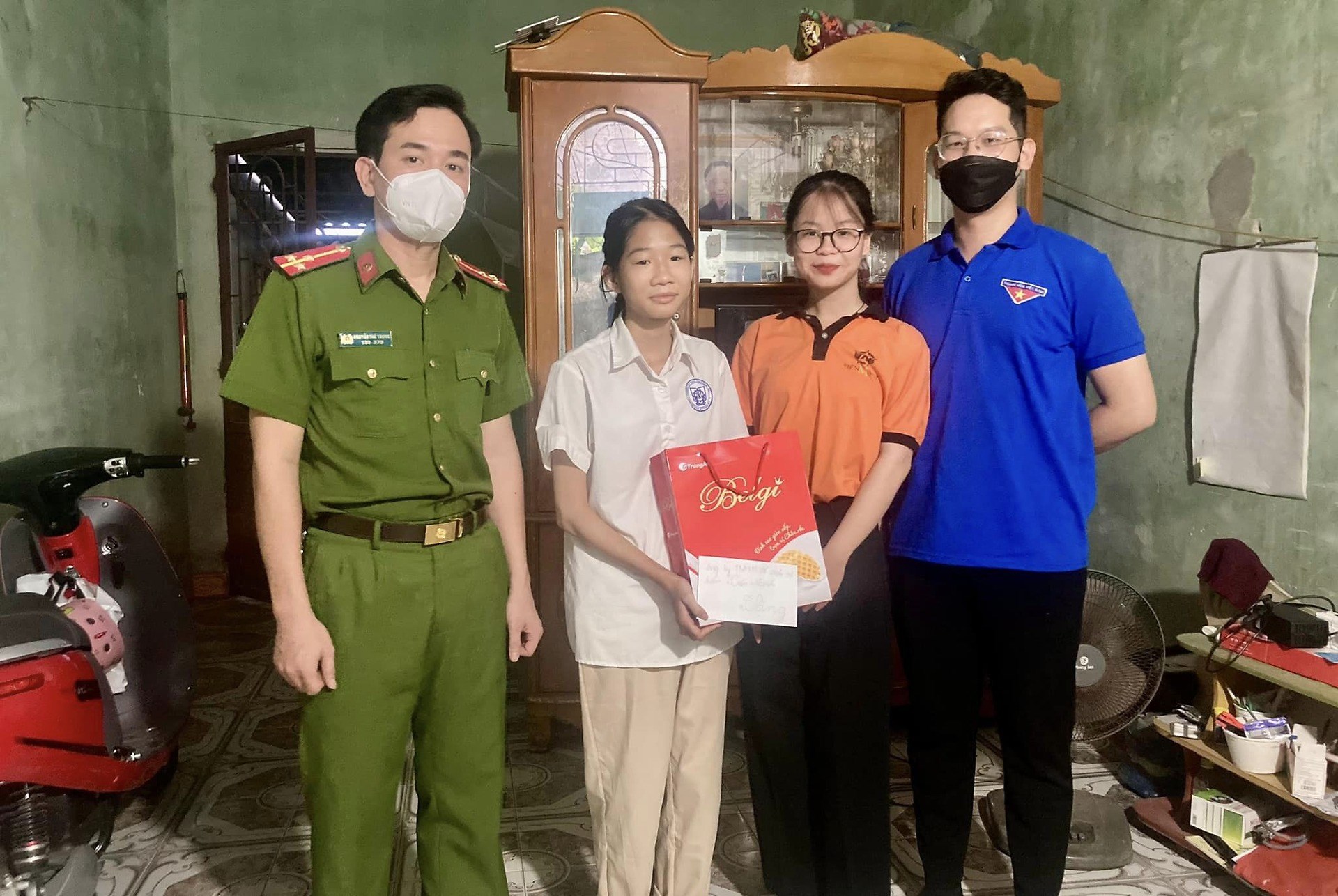 Hoạt động kết nghĩa, phối hợp công tác giữa Đoàn trong lực lượng vũ trang trên địa bàn dân cư, trong trường học, doanh nghiệp