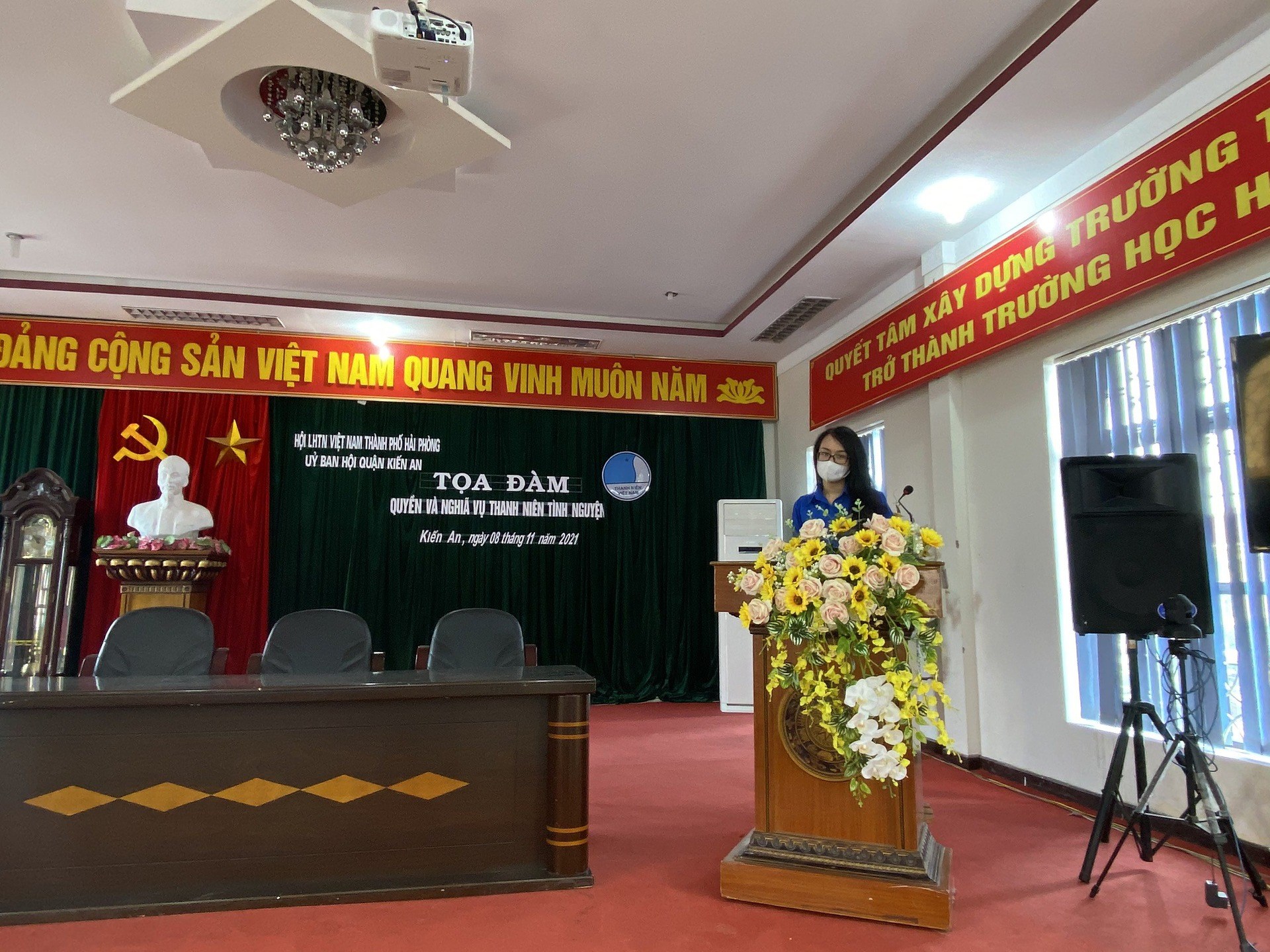 Tọa đàm: Quyền và nghĩa vụ thanh niên tình nguyện