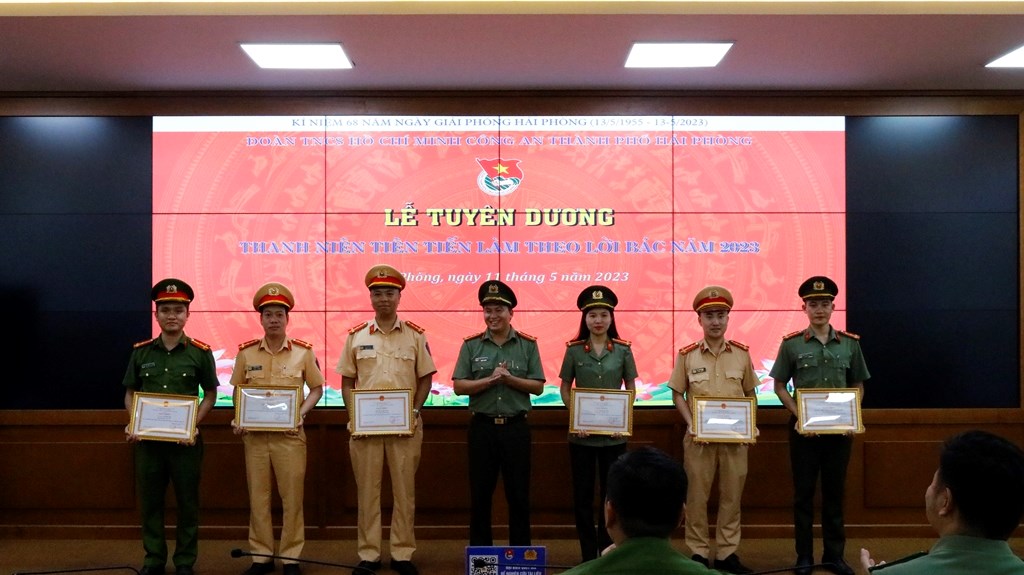 Tuyên dương thanh niên tiên tiến làm theo lời Bác năm 2023