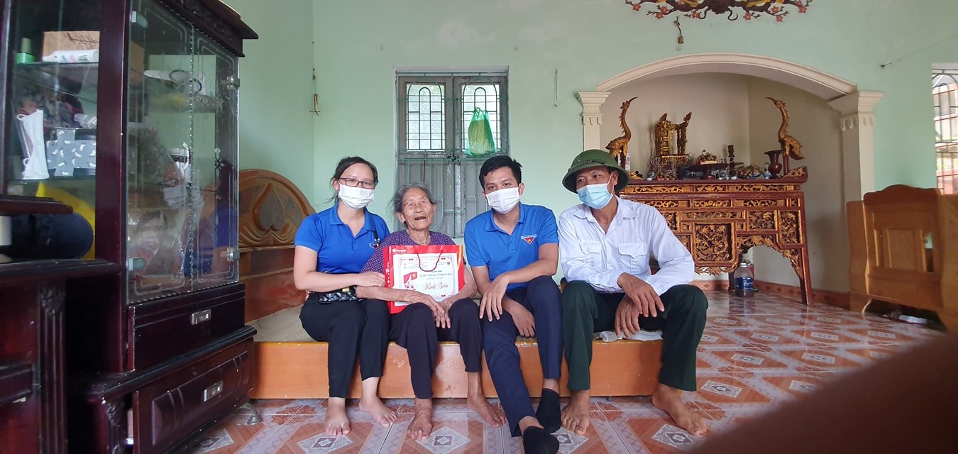 Hỗ trợ gia đình cán bộ, chiến sỹ đang công tác tại hải đảo