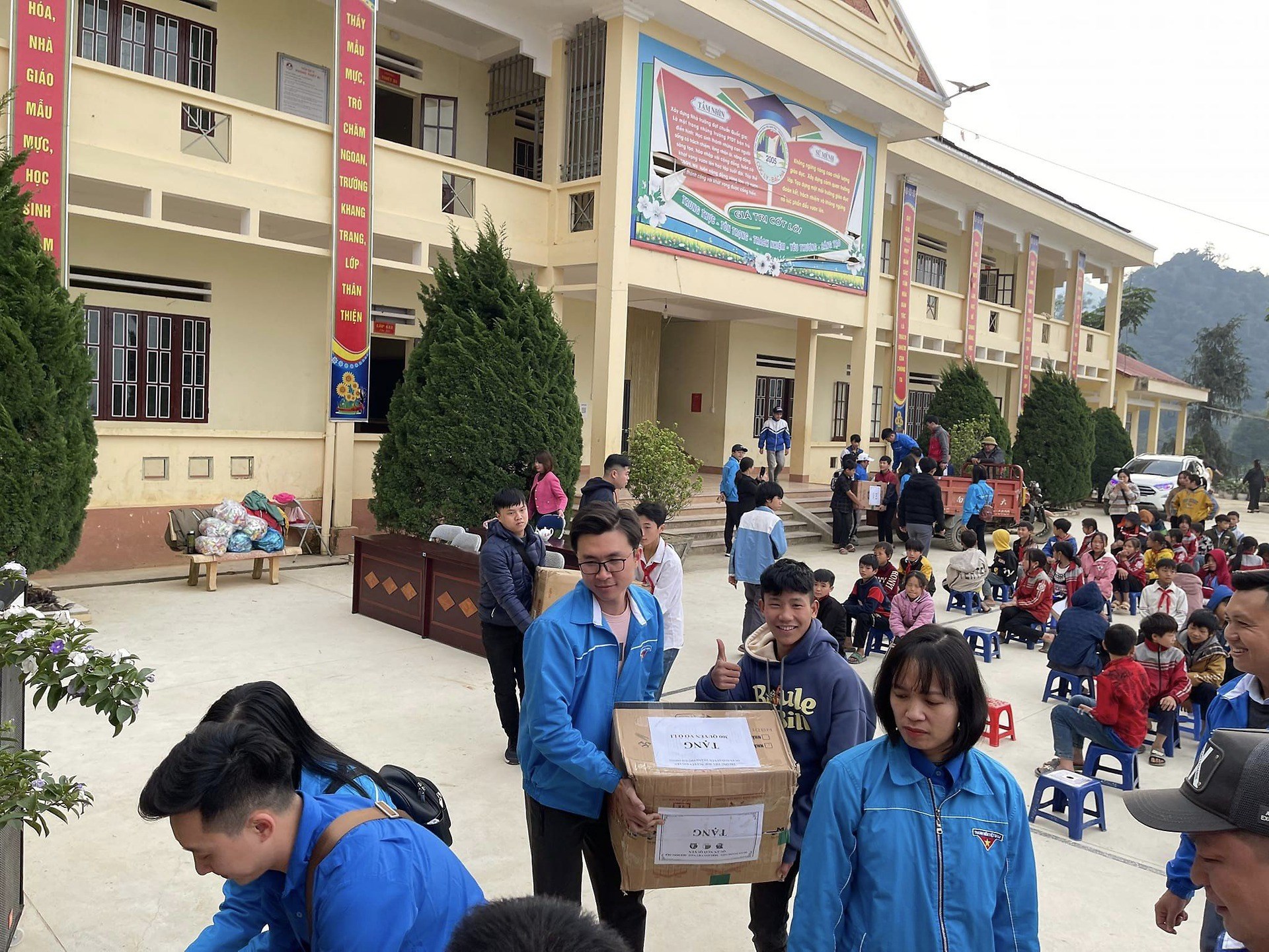 Đồng chí Bí thư Đoàn phường tấm gương sáng của người thủ lĩnh Đoàn năng động, nhiệt huyết để đoàn viên, thanh niên học tập.