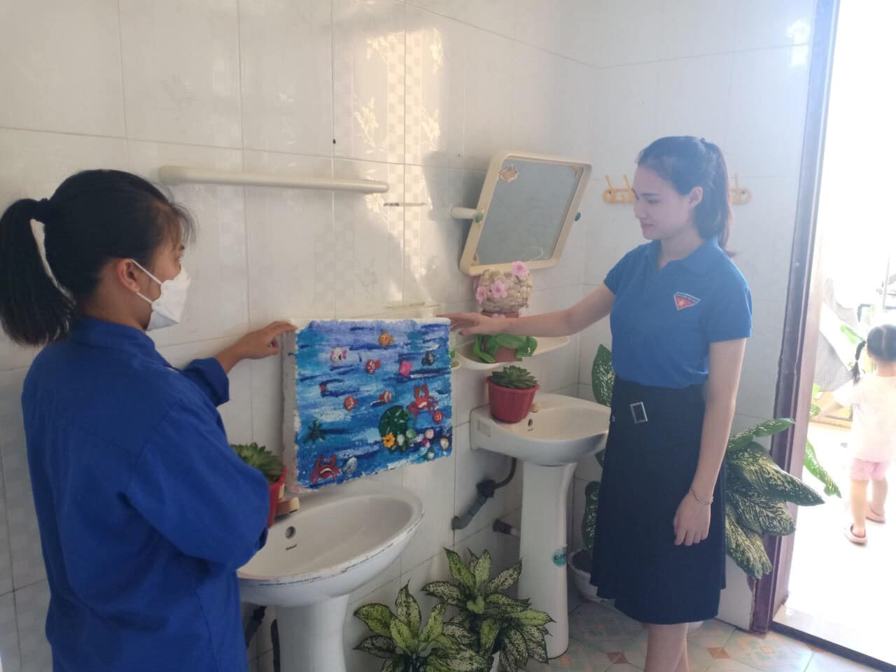 MÔ HÌNH “NHÀ VỆ SINH CHO EM”