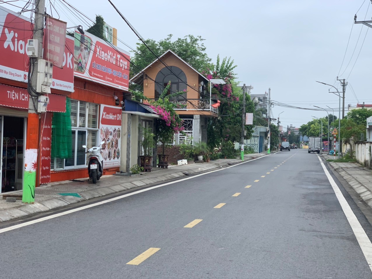 Mô hình "Cột điện thay áo mới"