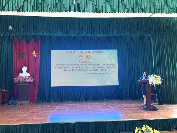 Triển khai chương trình “Thiếu nhi Việt Nam - Học tập tốt, rèn luyện chăm”  và “Tuổi trẻ Việt Nam - Rèn đức luyện tài, dẫn dắt tương lai”