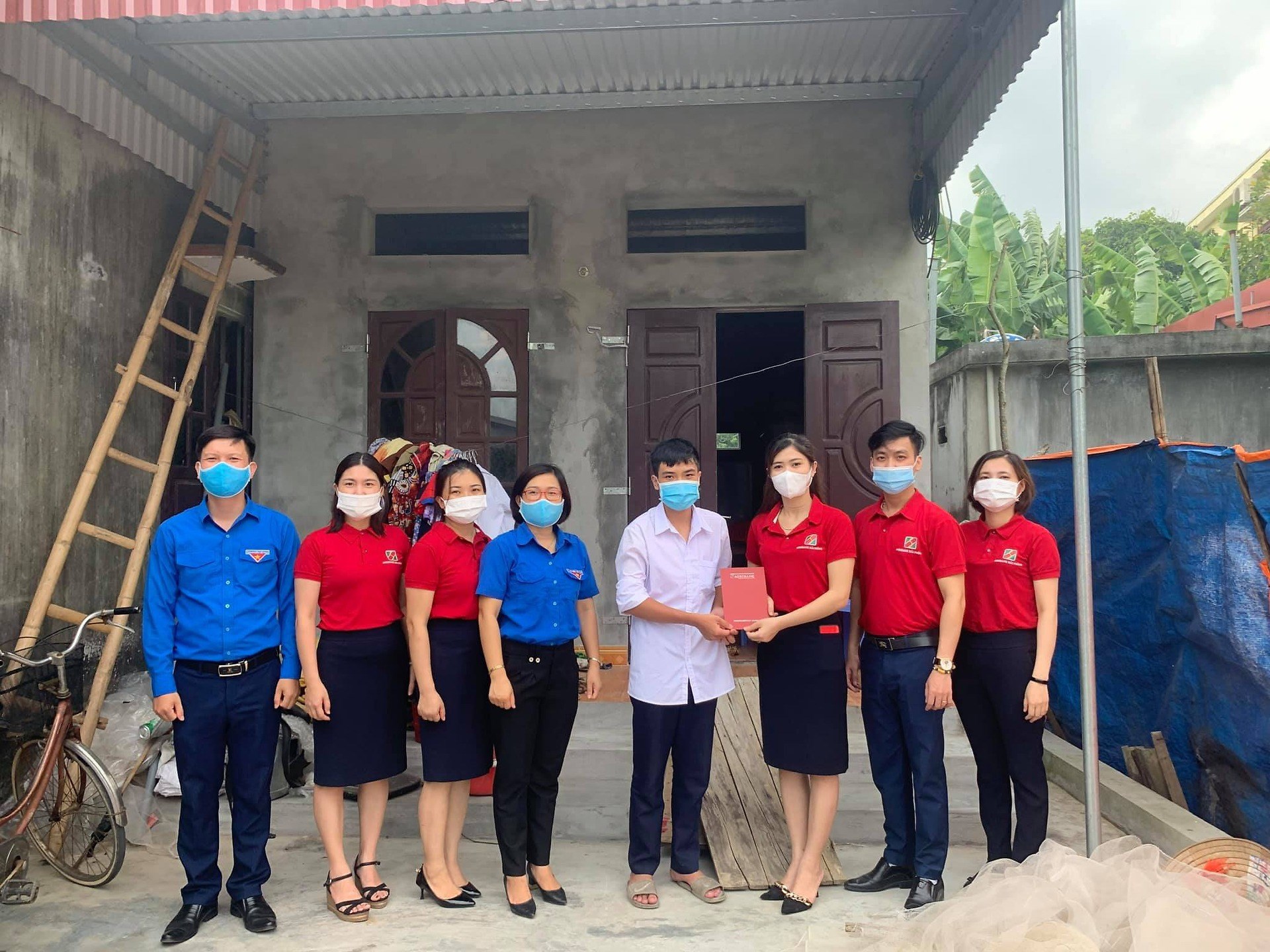 Ngày đoàn viên - Tặng quà cho con em công nhân năm 2021