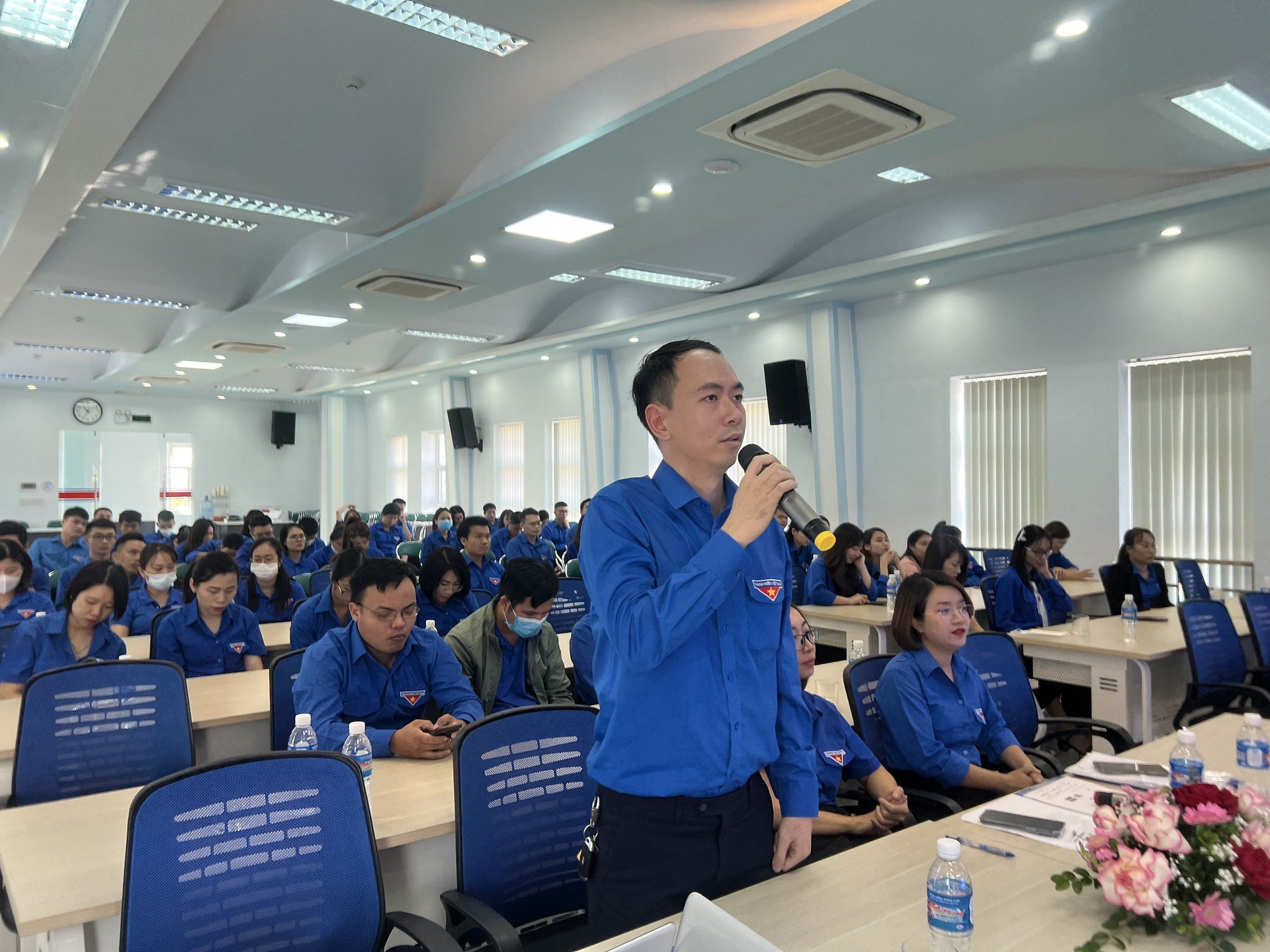 TẤM GƯƠNG HỌC TẬP VÀ LÀM THEO TƯ TƯỞNG, ĐẠO ĐỨC, PHONG CÁCH HỒ CHÍ MINH