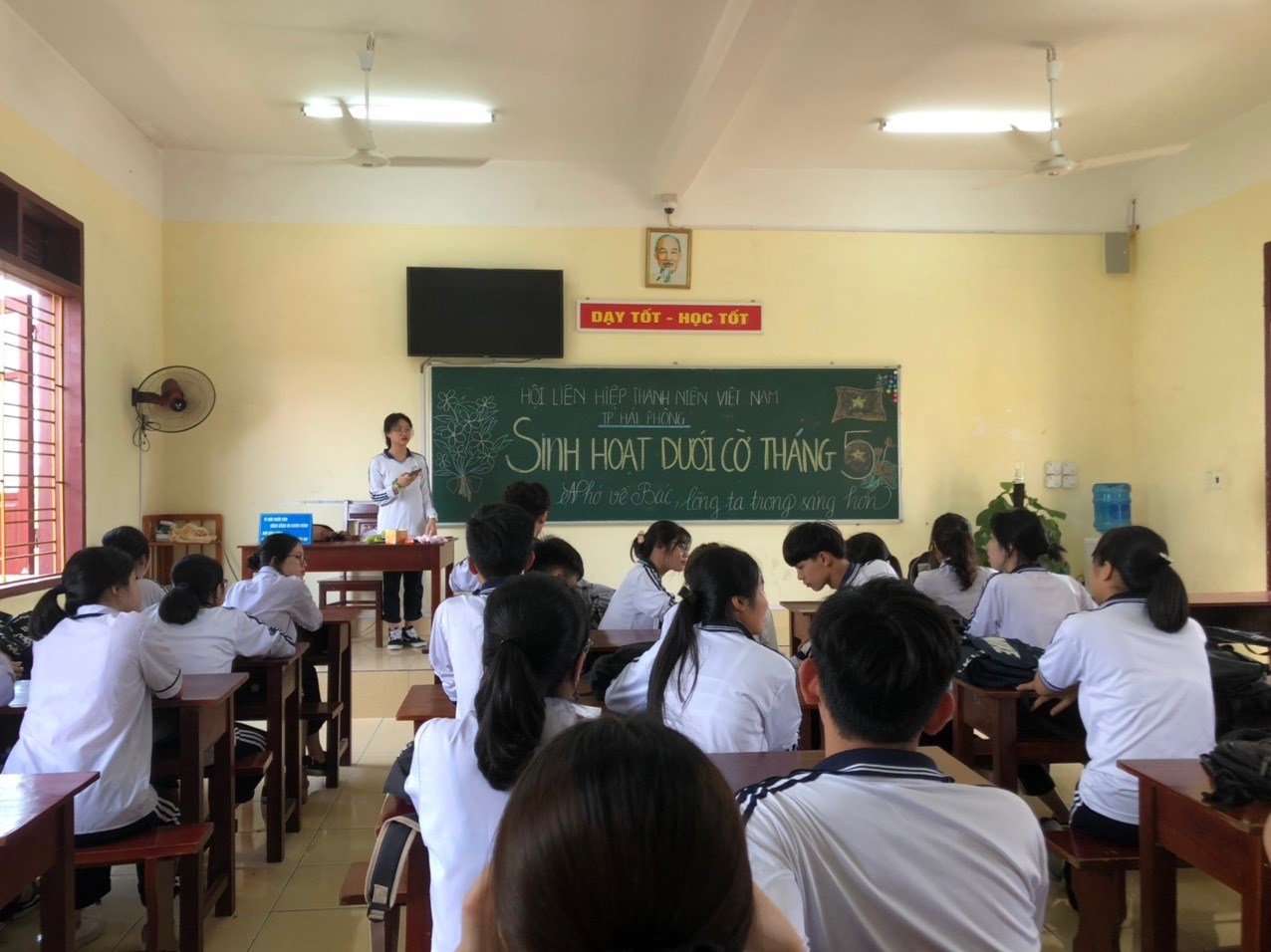 Sinh hoạt chuyên đề Nhớ về Bác lòng ta trong sáng hơn