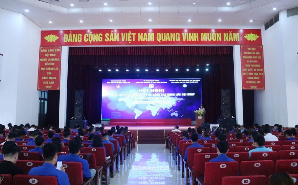 PHỐI HỢP ĐĂNG CAI TỔ CHỨC HỘI NGHỊ THÔNG TIN THỜI SỰ QUỐC TẾ VÀ NÂNG CAO NĂNG LỰC HỘI NHẬP CHO ĐOÀN VIÊN THANH NIÊN