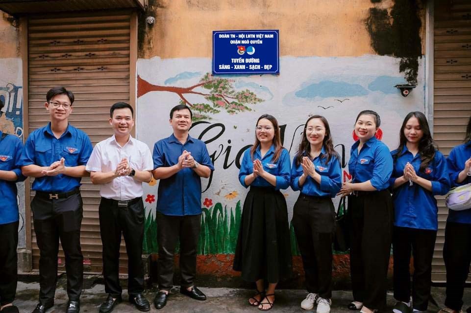 Quận đoàn Ngô Quyền ra mắt mô hình Tuyến đường "Sáng - Xanh - Sạch - Đẹp” tại Tuyến đường Lê Lợi