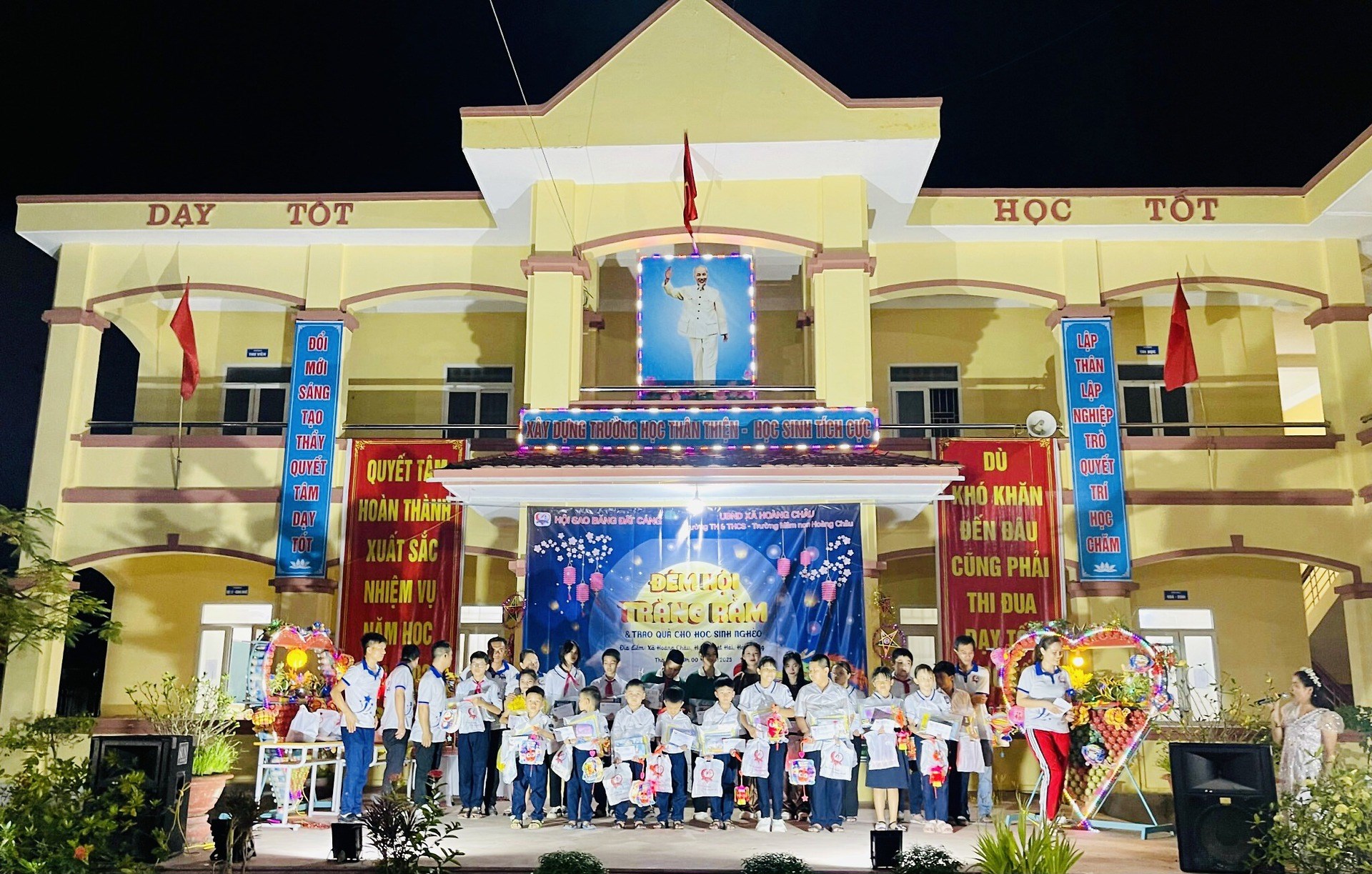 CHƯƠNG TRÌNH ĐÊM HỘI TRĂNG RẰM NĂM 2023