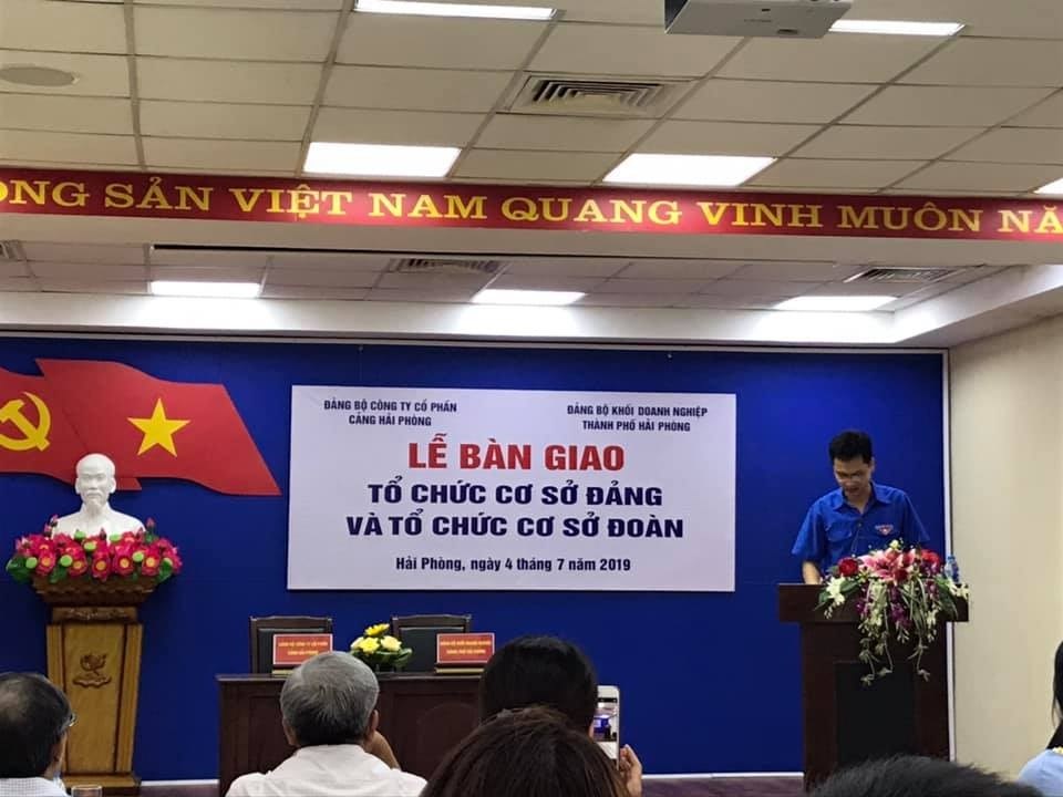 Công ty cổ phần Cảng Hải Phòng tổ chức chuyển giao 04 cơ sở Đảng và 03 cơ sở Đoàn về Khối Doanh nghiệp Hải Phòng