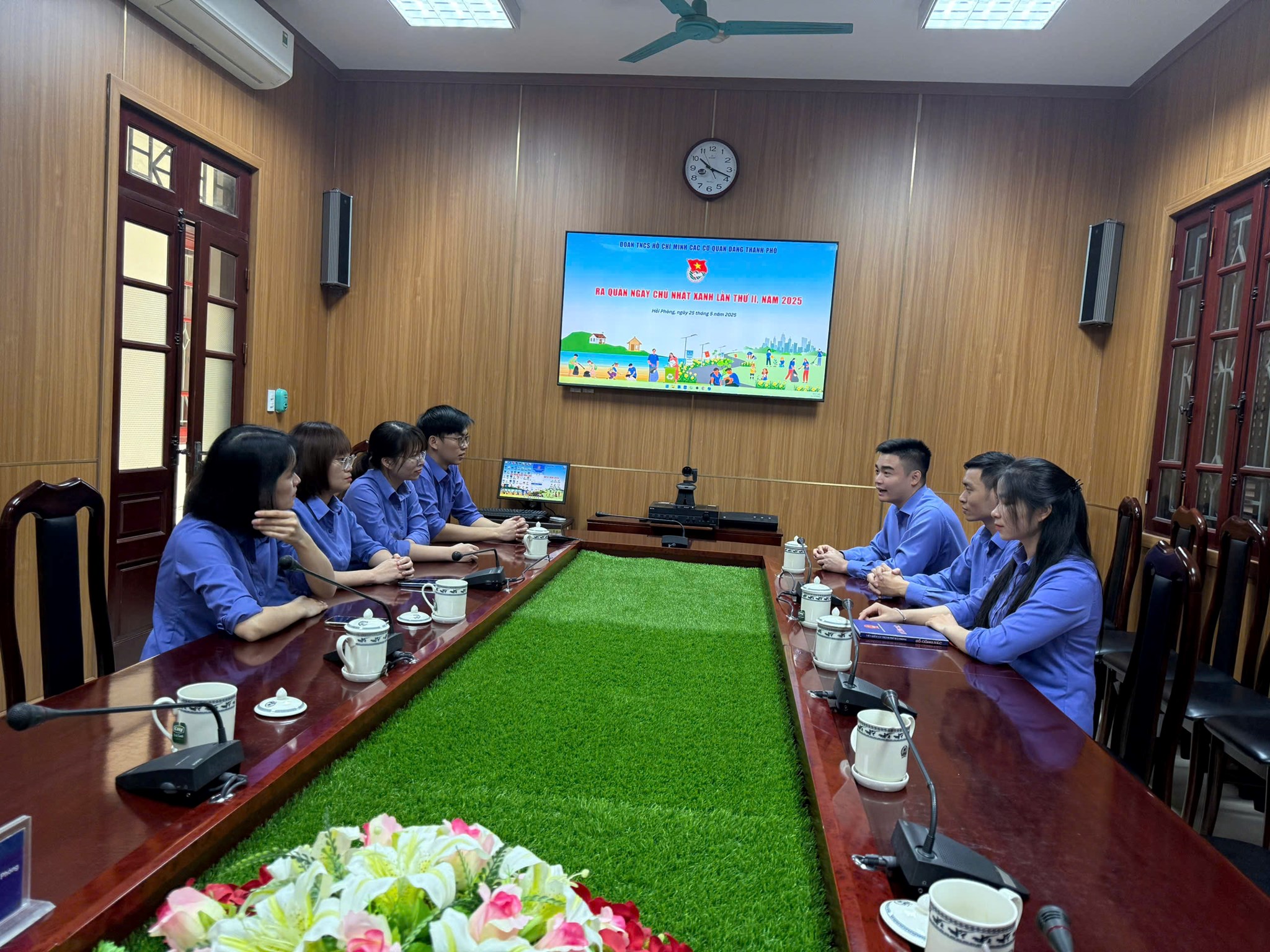 ĐOÀN CÁC CƠ QUAN ĐẢNG THÀNH PHỐ HẢI PHÒNG RA QUÂN NGÀY CHỦ NHẬT XANH LẦN THỨ II NĂM 2025