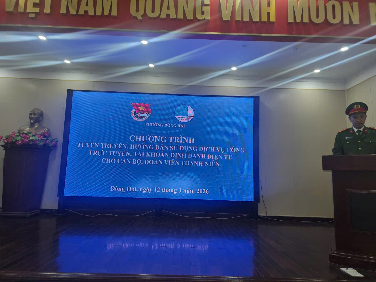 ĐOÀN PHƯỜNG ĐÔNG HẢI: TỔ CHỨC TUYÊN TRUYỀN, HƯỚNG DẪN SỬ DỤNG DỊCH VỤ CÔNG TRỰC TUYẾN, TÀI KHOẢN ĐỊNH DANH ĐIỆN TỬ CHO CÁN BỘ, ĐOÀN VIÊN THANH NIÊN