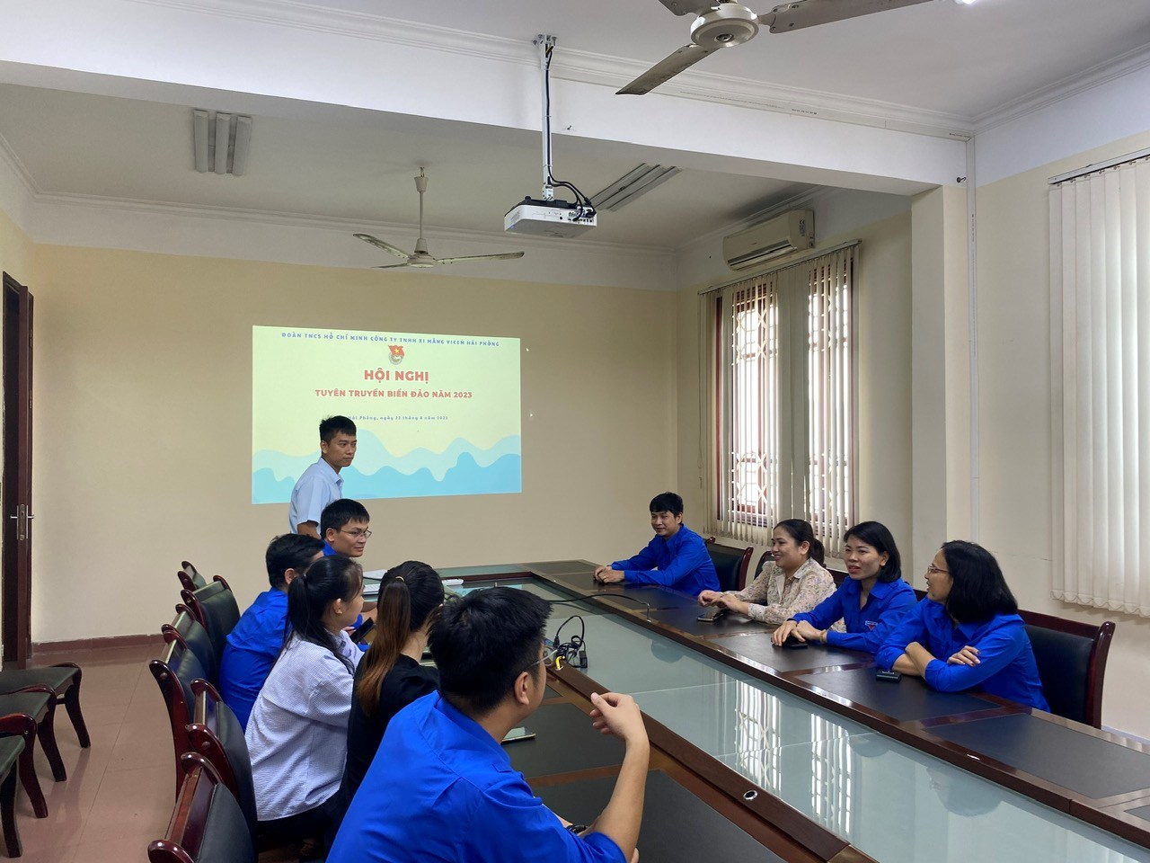 Đoàn TNCS Hồ Chí Minh Công ty TNHH Xi măng Vicem Hải Phòng tổ chức Hội nghị tuyên truyền biển đảo năm 2023