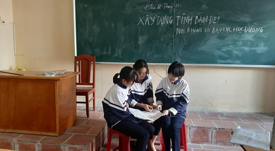Đoàn trường THPT Nguyễn Khuyến huyện Vĩnh Bảo triển khai sinh hoạt Chi đoàn Chủ đề "Xây dựng tình bạn đẹp nói không với bạo lực học đường"