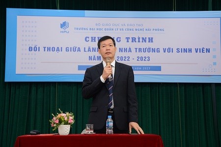 Chương trình Đối thoại giữa lãnh đạo nhà trường với sinh viên trường Đại học Quản lý và Công nghệ Hải Phòng