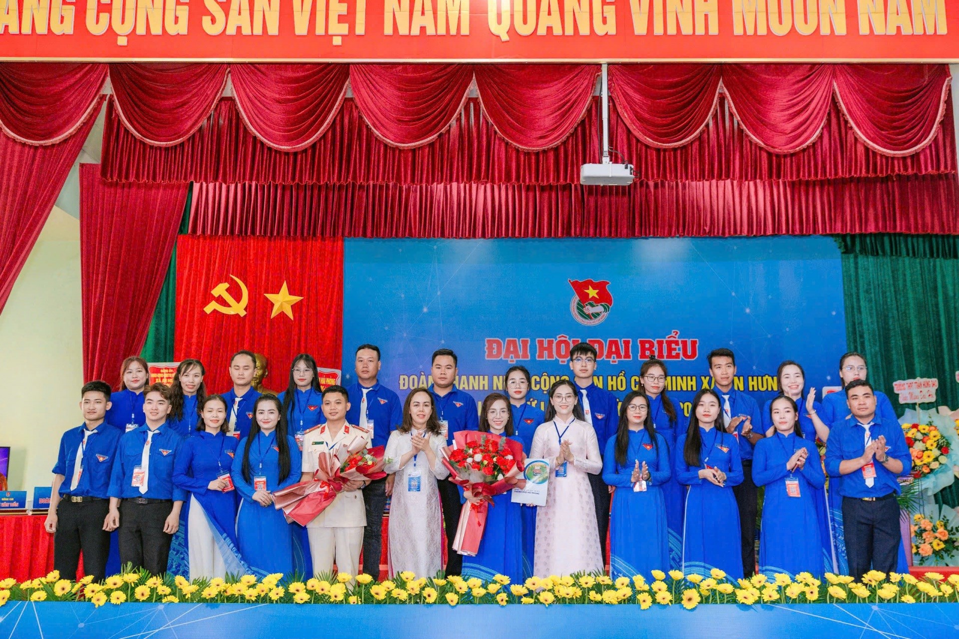 BCH Đoàn TNCS Hồ Chí Minh xã An Hưng nhiệm kỳ 2025-2030 ra mắt Đại hội