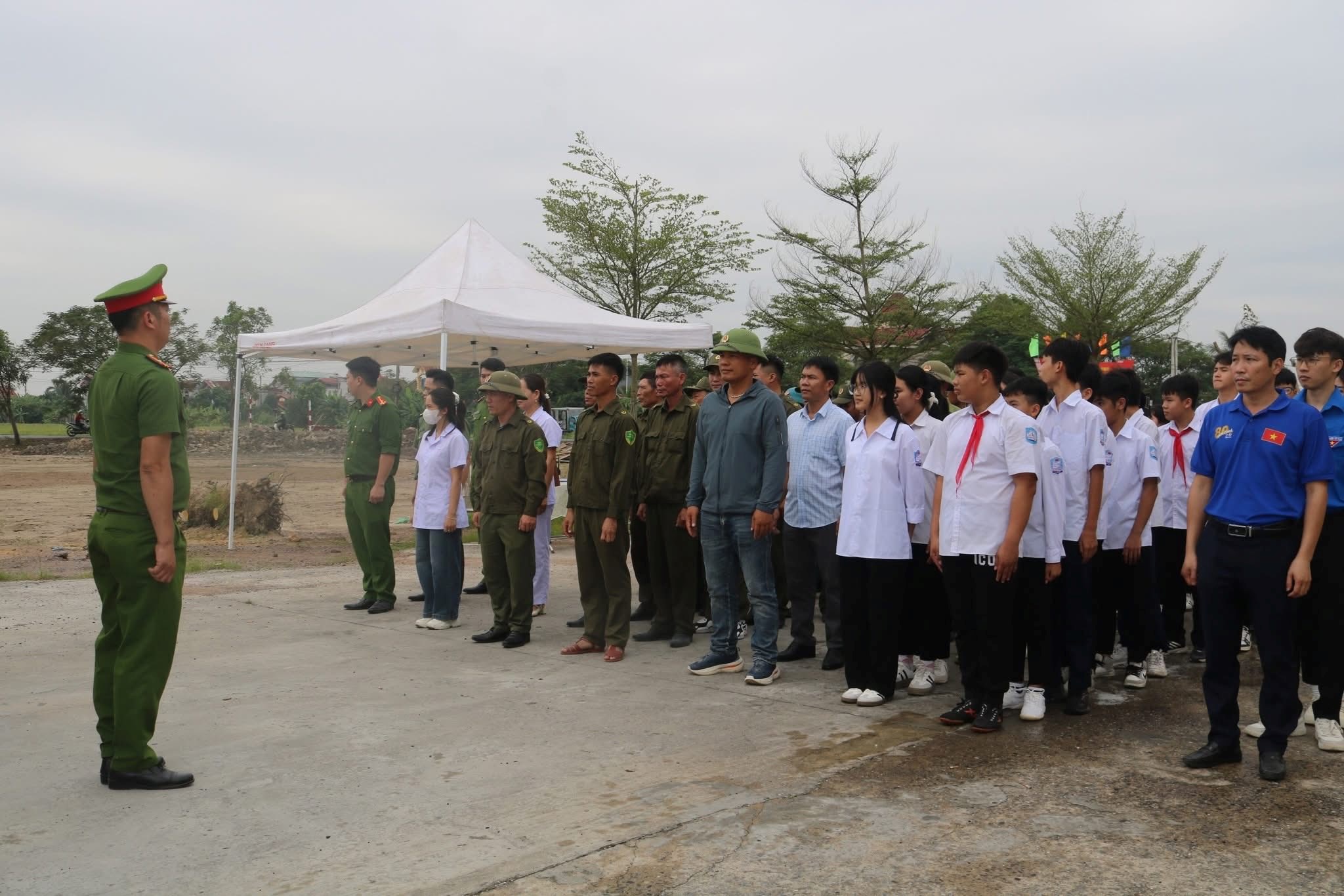ĐOÀN VIÊN THANH THIẾU NHI XÃ AN QUANG TÍCH CỰC THAM GIA TUYÊN TRUYỀN, TẬP HUẤN PHÒNG CHÁY, CHỮA CHÁY VÀ CỨU NẠN, CỨU HỘ