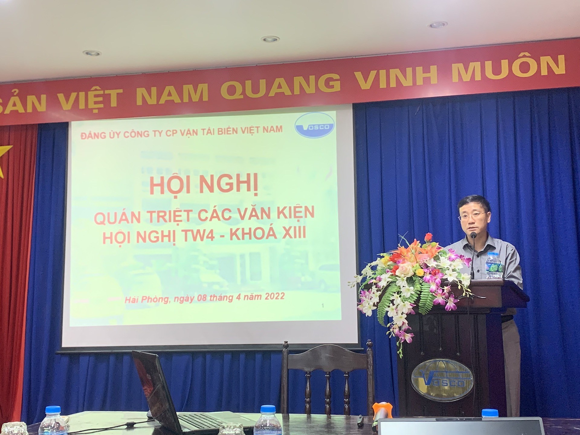 ĐTN VOSCO: Học tập văn kiện Hội nghị Trung ương 4 khoá XIII