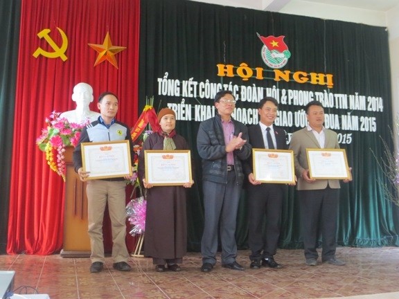 Huyện đoàn Kiến Thụy: Hội nghị Tổng kết Năm Thanh niên tình nguyện 2014, triển khai Chương trình công tác năm 2015