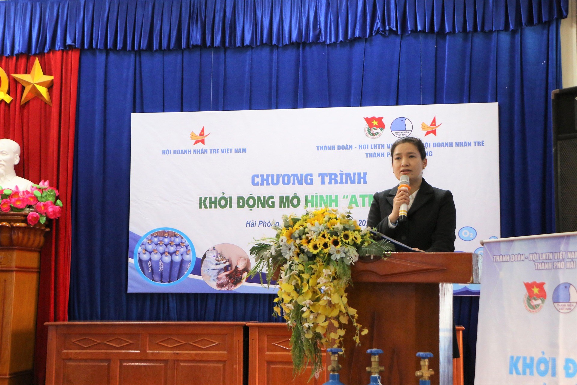 Huyện đoàn - Hội LHTN Việt Nam huyện Thuỷ Nguyên chung sức thực hiện mô hình "Khởi động mô hình ATM Oxy"