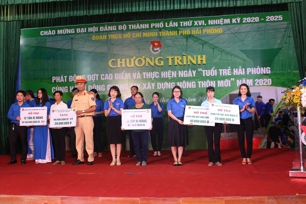 Tuổi trẻ Khối các cơ quan thành phố chung tay xây dựng nông thôn mới kiểu mẫu tại huyện Vĩnh Bảo